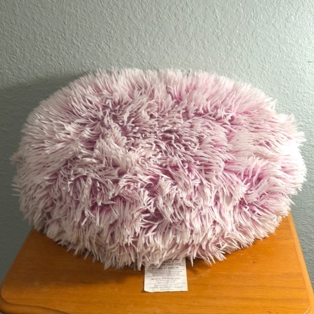 Fluffy throw pillow